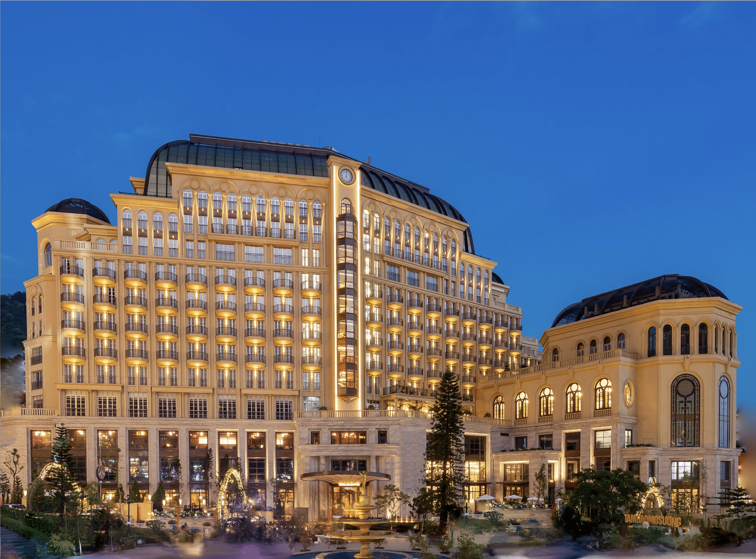 HÔTEL DE L'AMOUR TAM ĐẢO