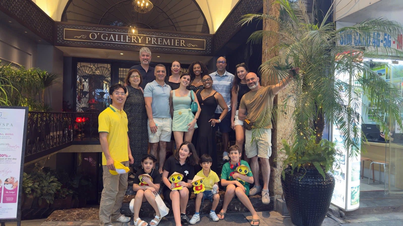 VNExpressTour trân trọng cảm ơn đoàn khách Azerbaijan