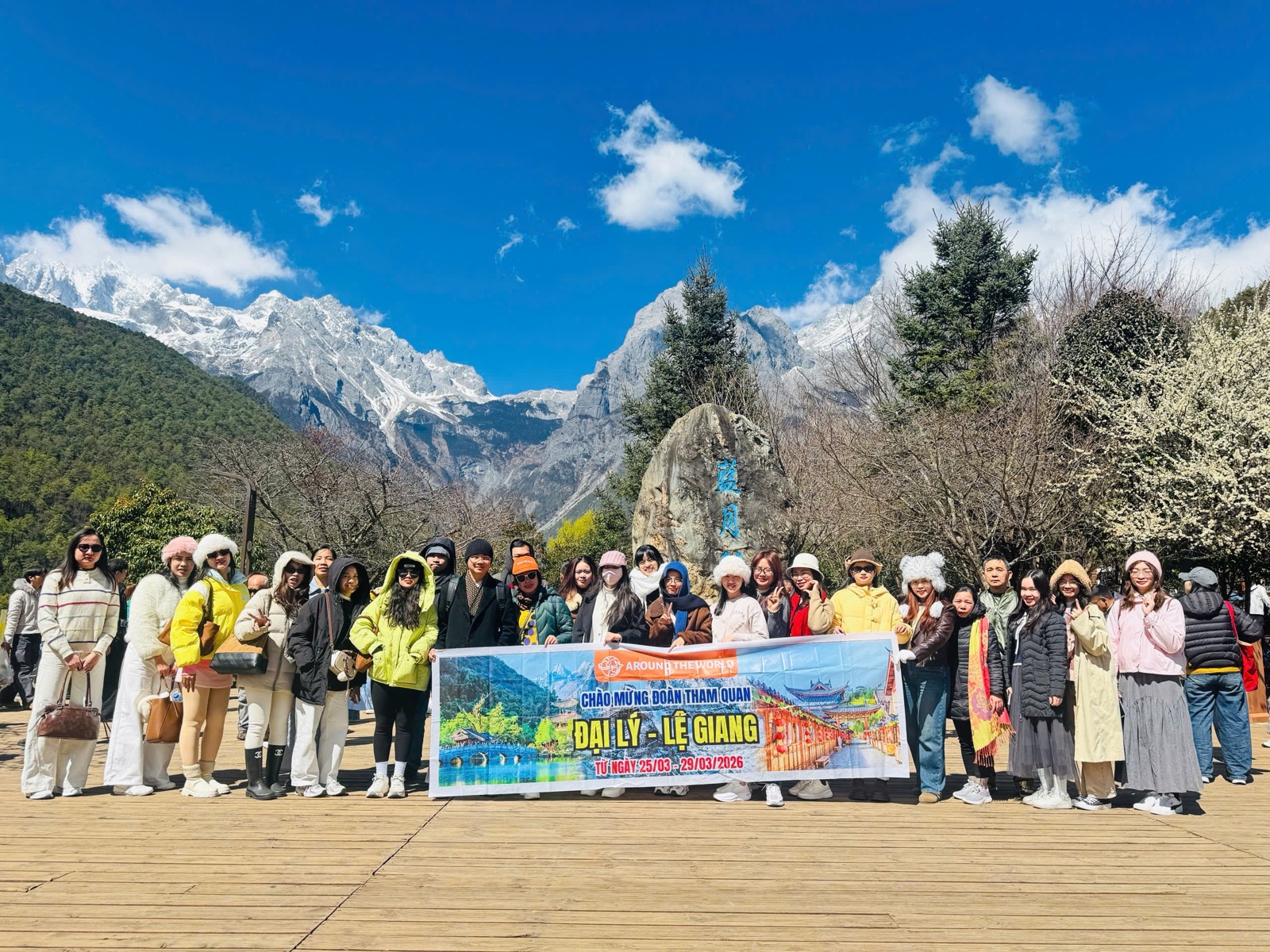 Vietnam Express Tour cập nhật hình ảnh đoàn Lệ Giang - Hành trình bay Bamboo ngày 25/03