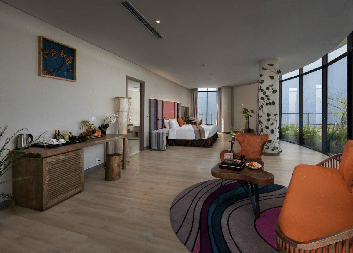 Red Dao Suite #1