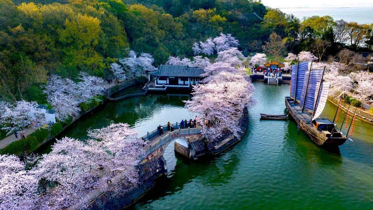 HÀNG CHÂU - Ô TRẤN