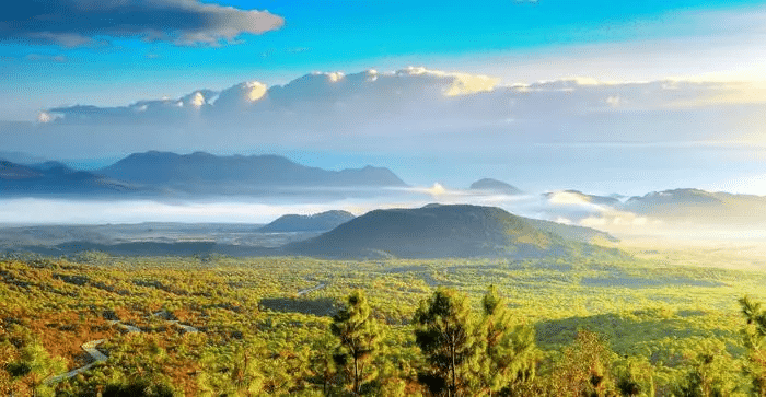 HÀ NỘI – HÀ KHẨU - CÔN MINH – ĐẰNG XUNG – LÀNG NGÂN HẠNH – CÔNG VIÊN BẮC HẢI - HOÀ THUẬN CỔ TRẤN #4