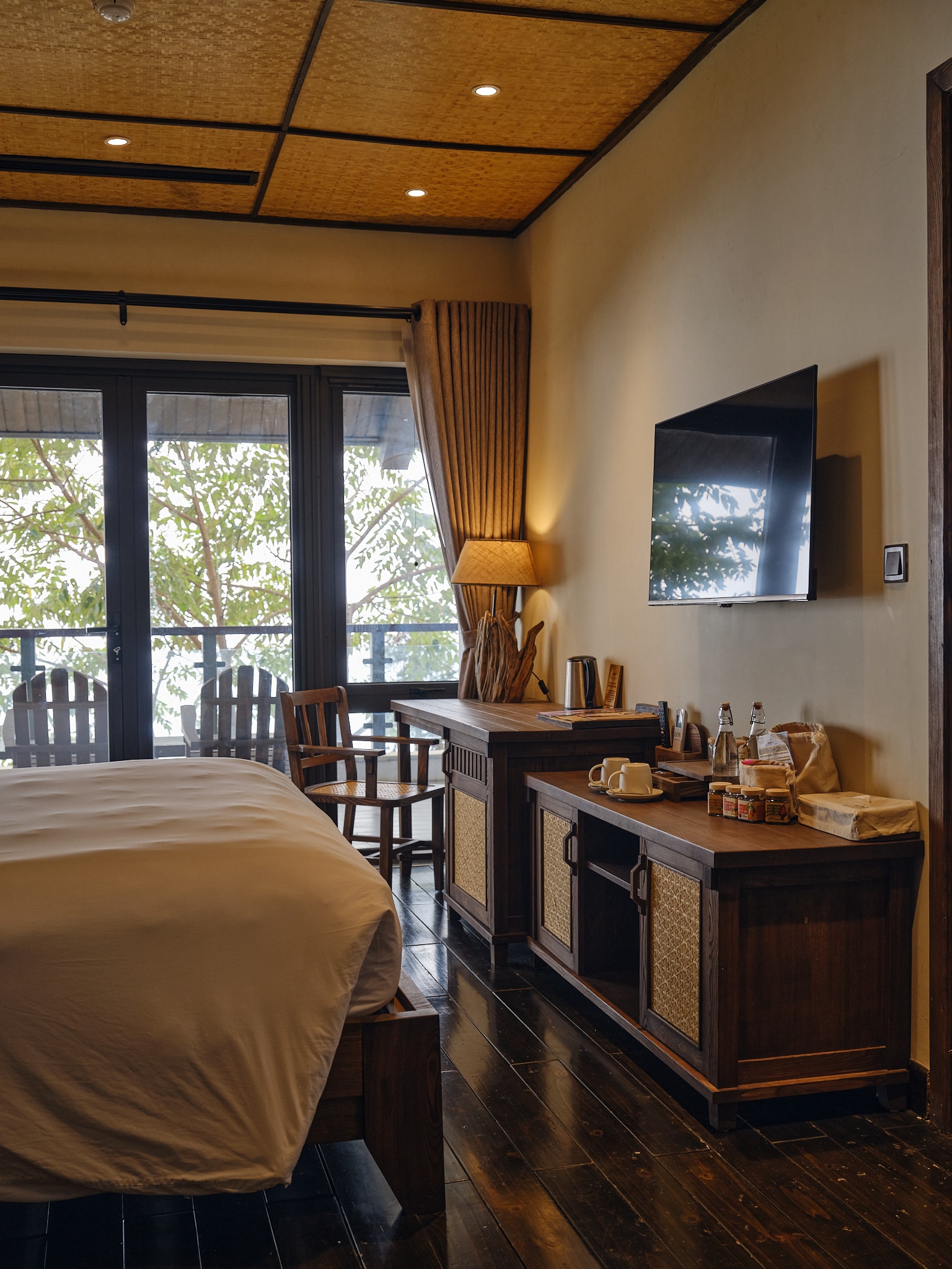 Executive Villa on The Rock (3 BEDROOM) #1