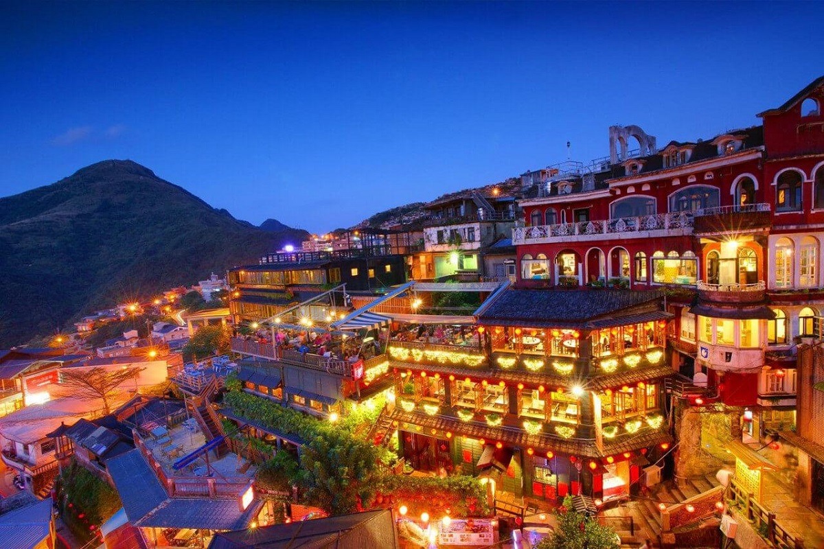 HÀ NỘI – CAO HÙNG – ĐÀI TRUNG – ĐÀI BẮC – HÀ NỘI