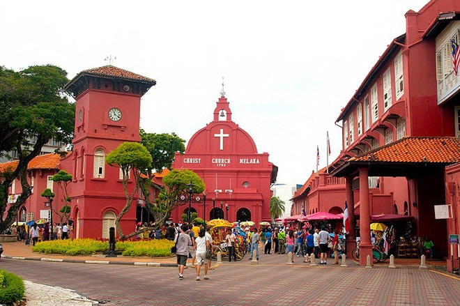 KUALA LUMPUR – CAO NGUYÊN GENTING (Ăn ba bữa)