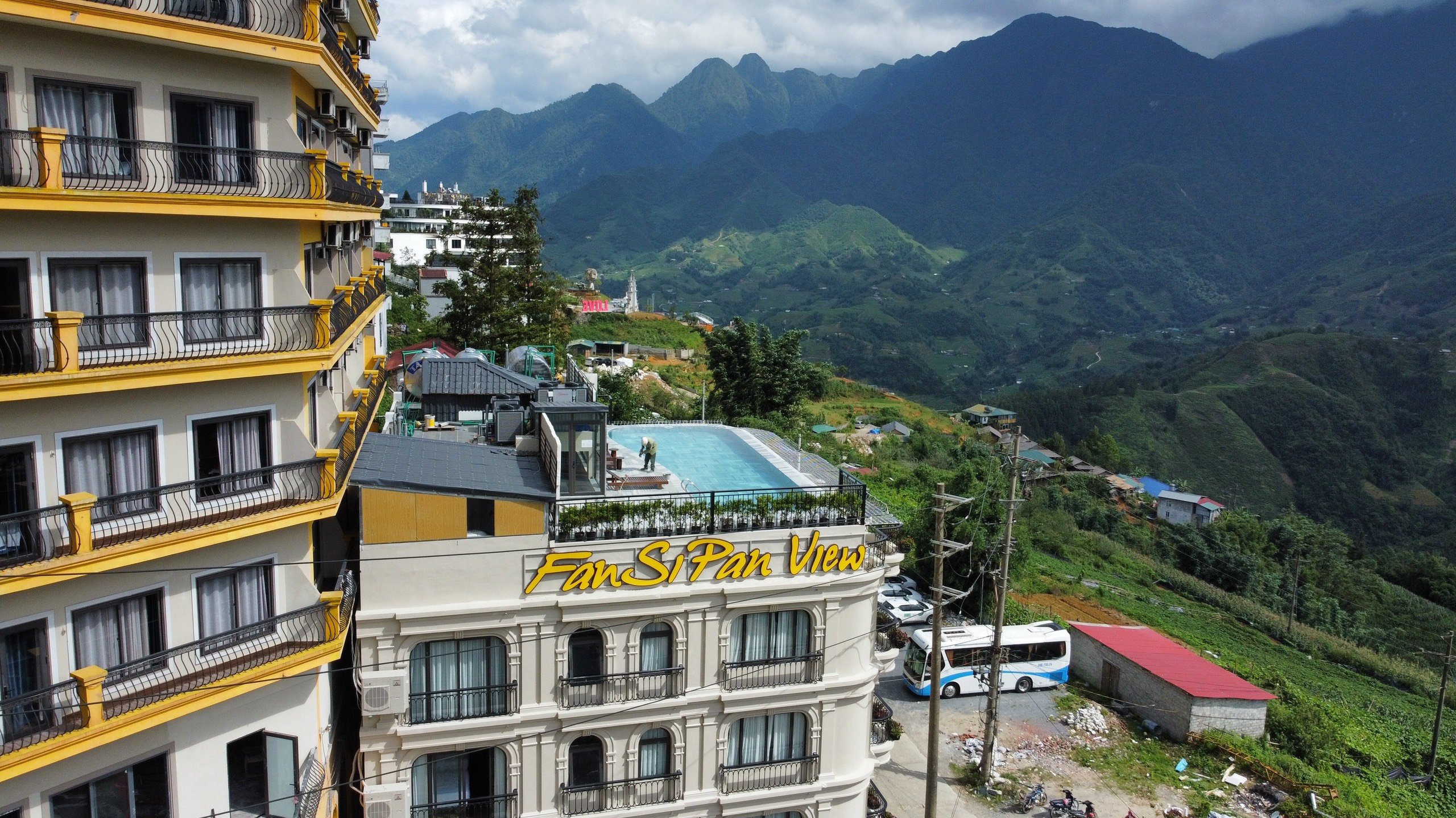 FANSIPAN VIEW HOTEL