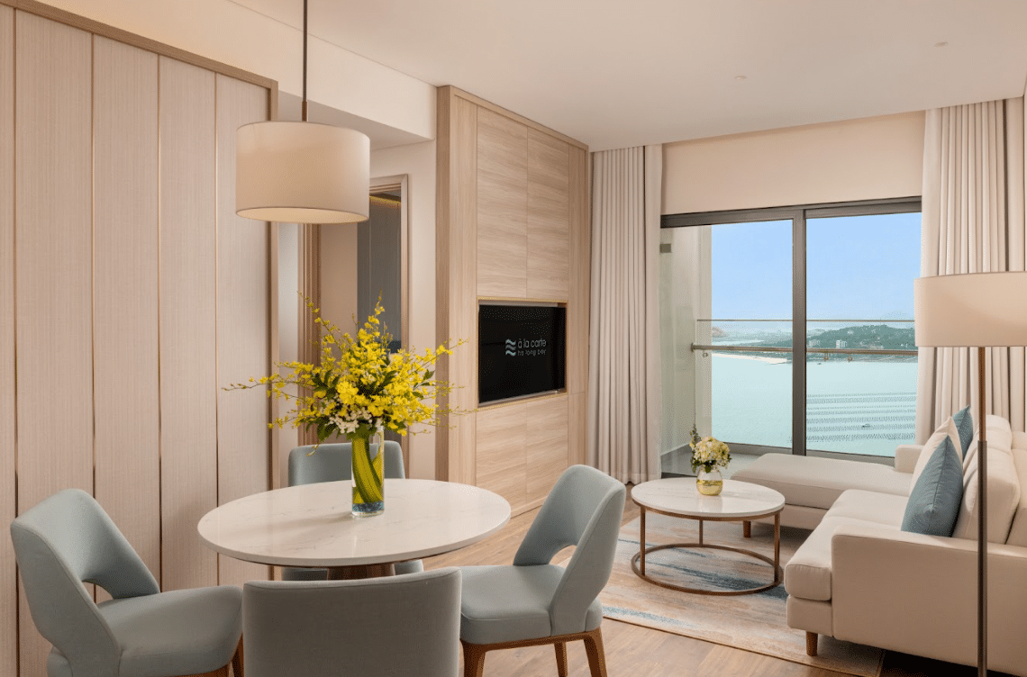 Executive Suite Bay Vista #1