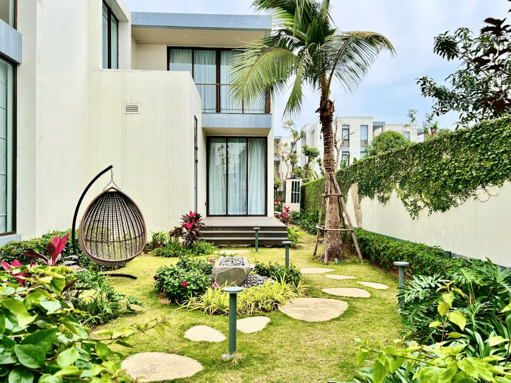 Oakwood Junior Villa Suite #1