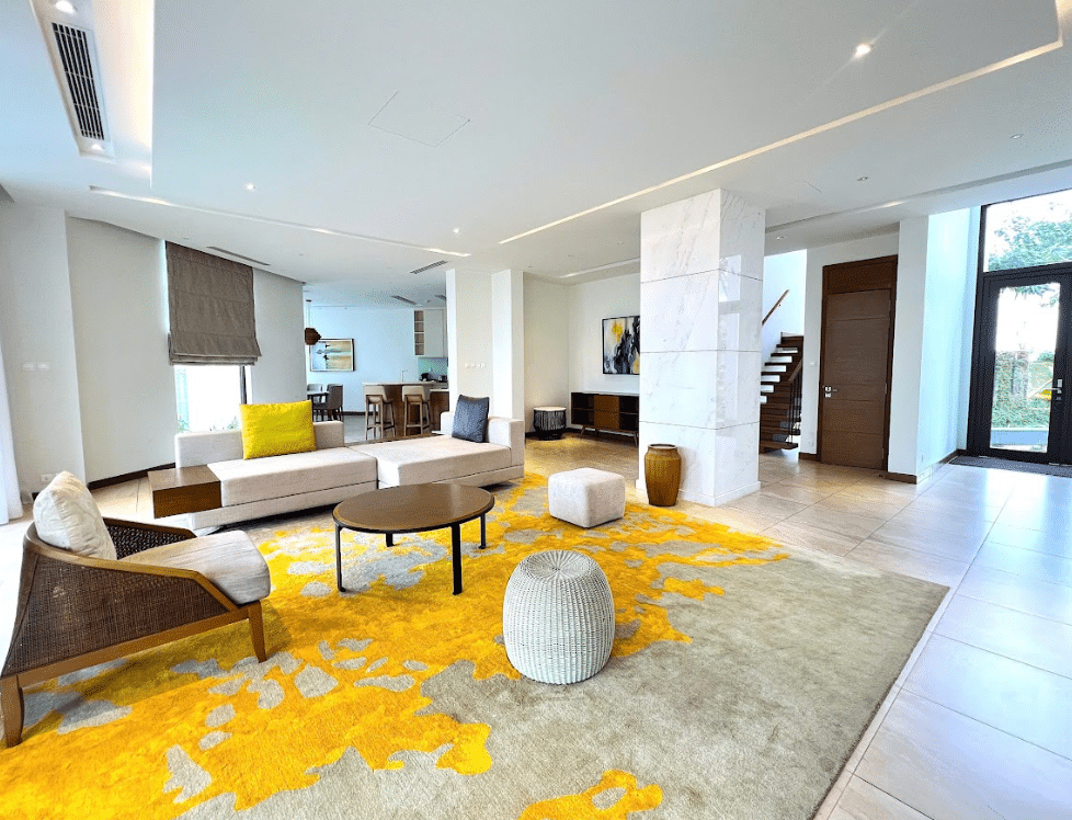 Oakwood Executive Villa Suite #7