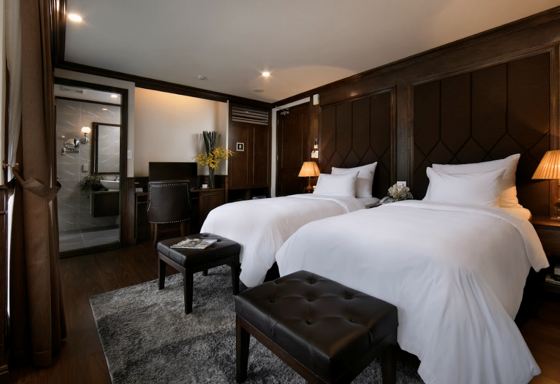 Ocean Suite Balcony #6