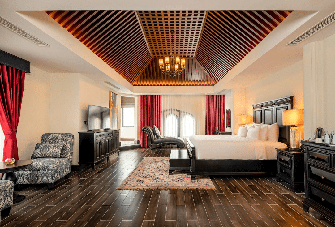 Grand Suite #3