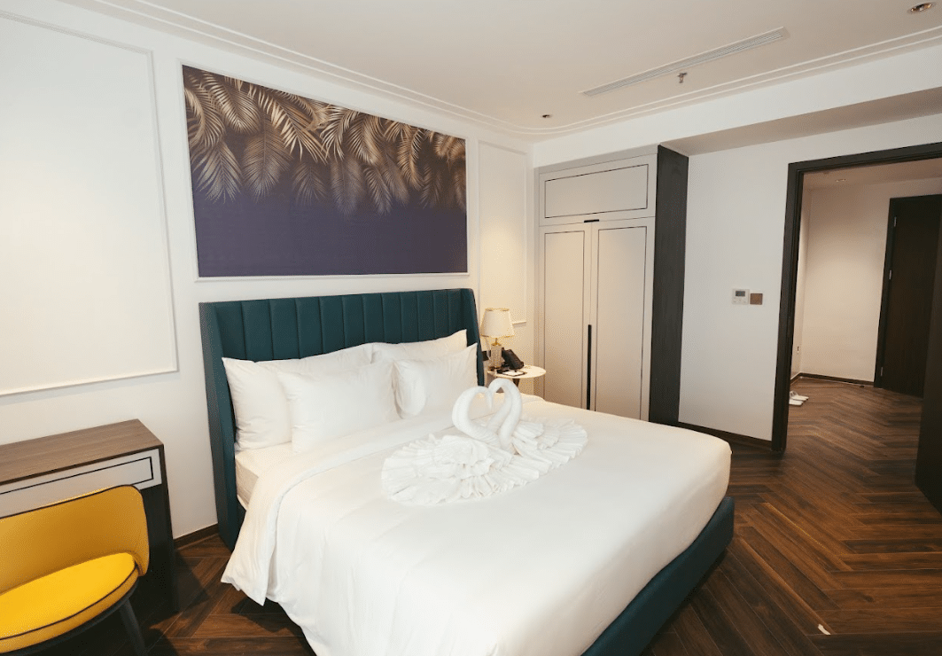 Executive Suite #2