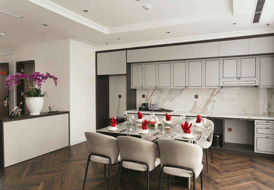 3BR Penthouse #1