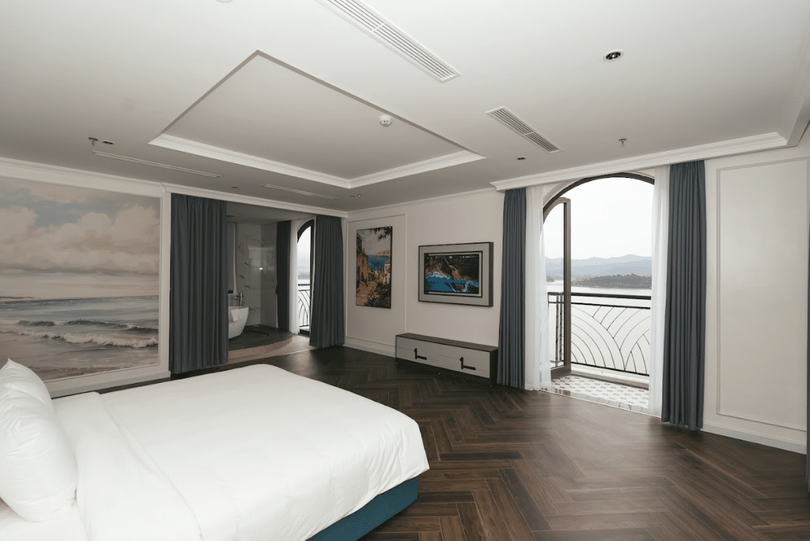 3BR Penthouse #4