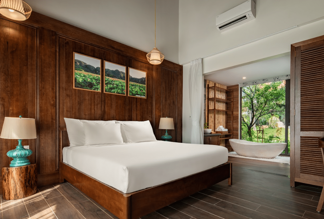 Bai Dinh Riverside Luxury Villa #3