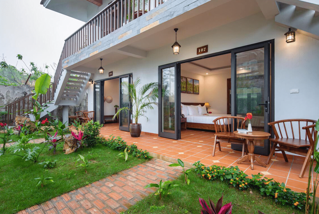 Deluxe Garden View #2