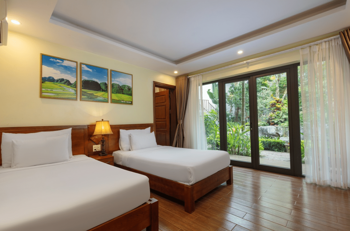 Deluxe Connecting Garden View #1