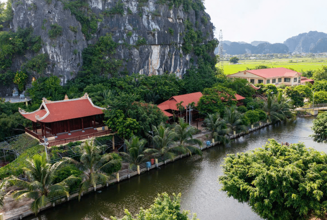 NÚI VÀNG TRÀNG AN NINH BÌNH