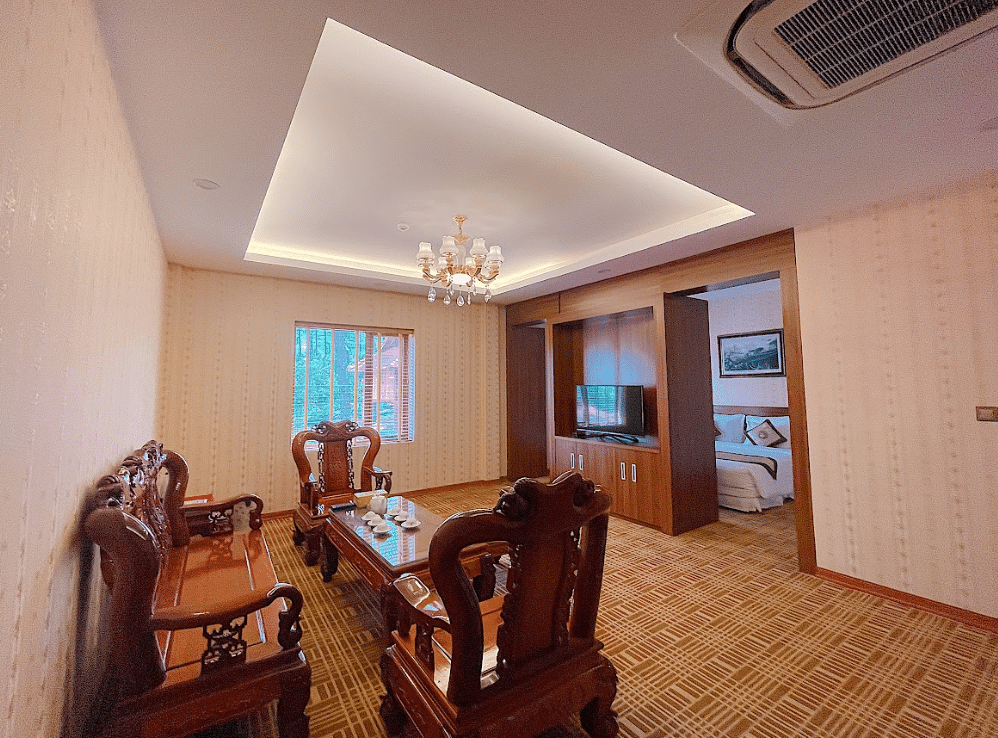 Excutive Suite #1