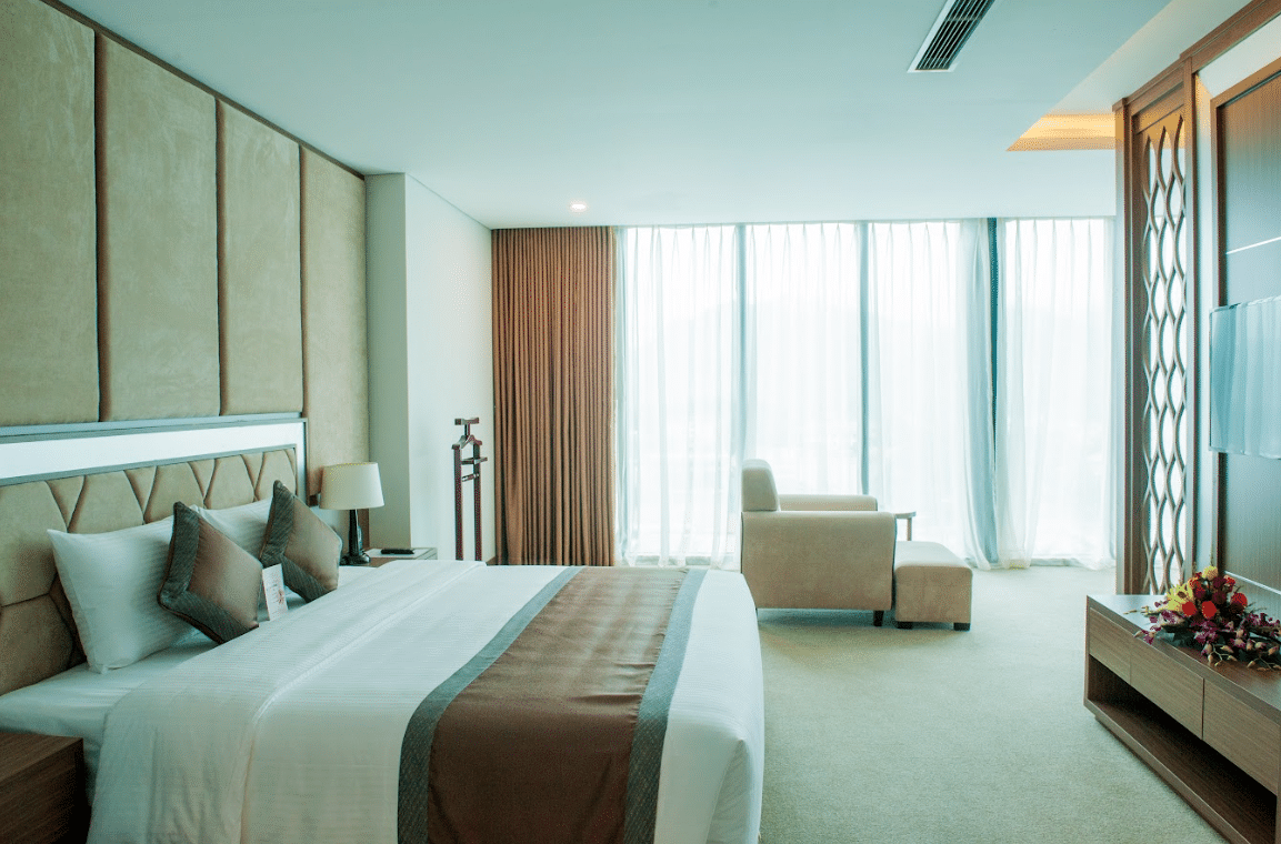 Executive Suite #2