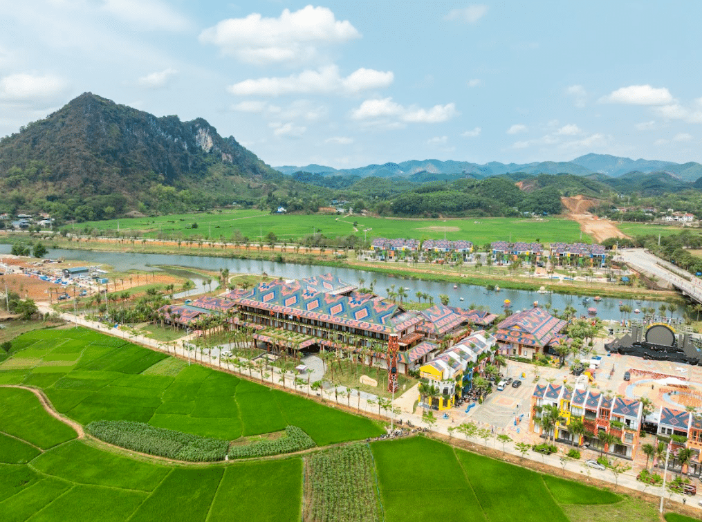 FLAMINGO TÂN TRÀO (FLAMINGO HERITAGE ONSEN & RESORT) #5