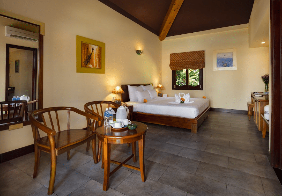 Bungalow Superior Garden view #1