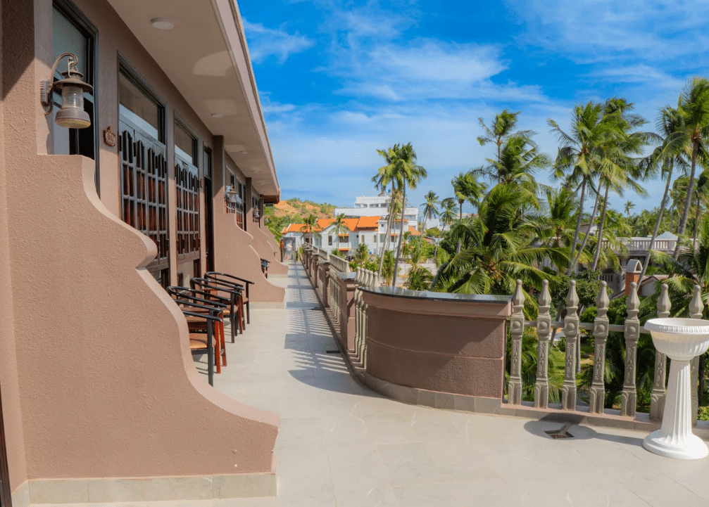 Deluxe Triple Garden view #3