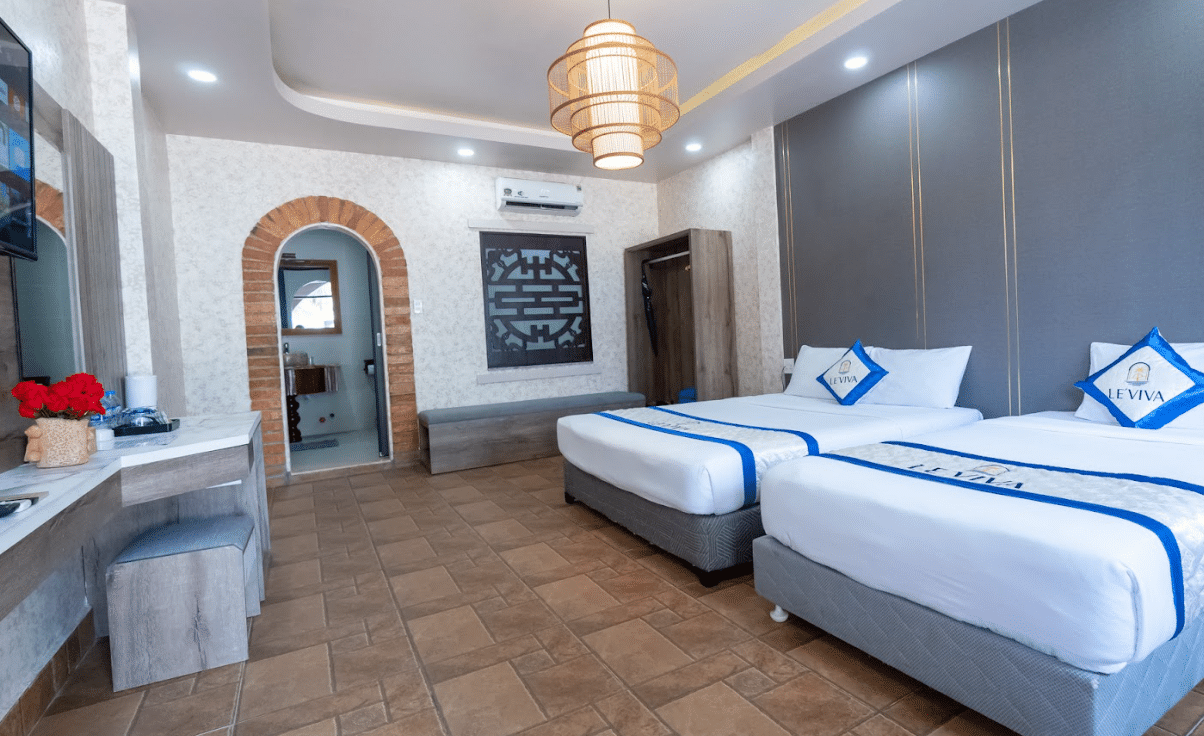 Deluxe Triple Garden view #2