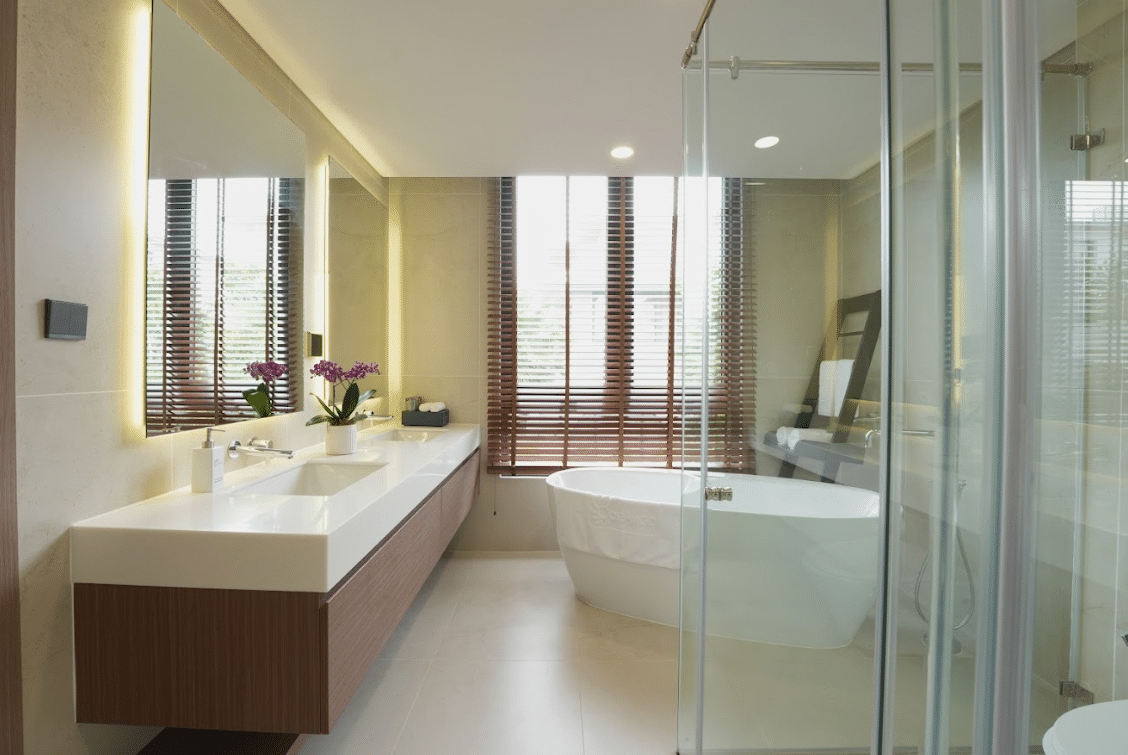 4 Bedroom Ocean Pool Villa #2