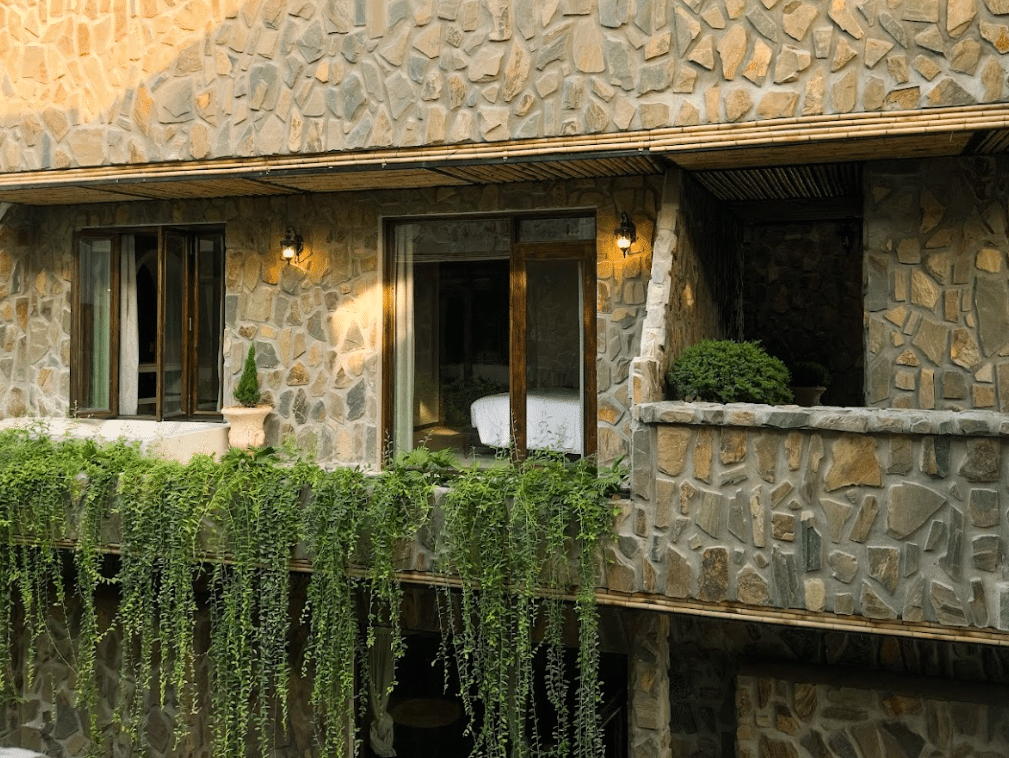 Superior poolview #1