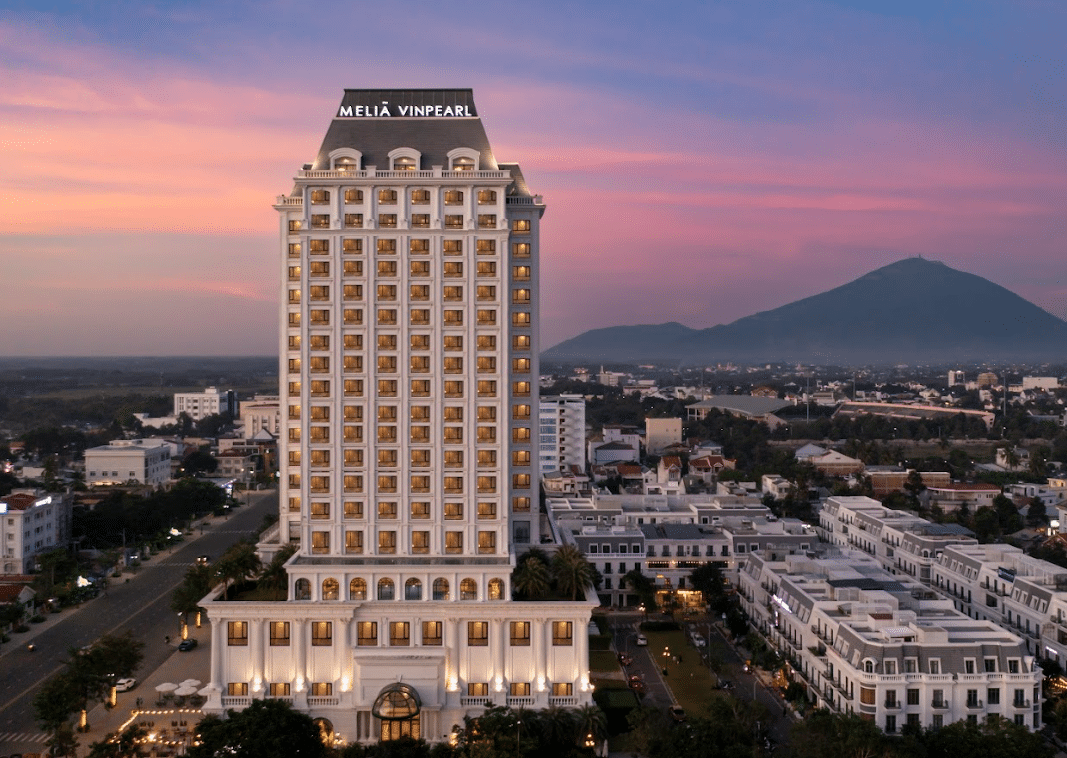 MELIÃ HOTELS & RESORTS