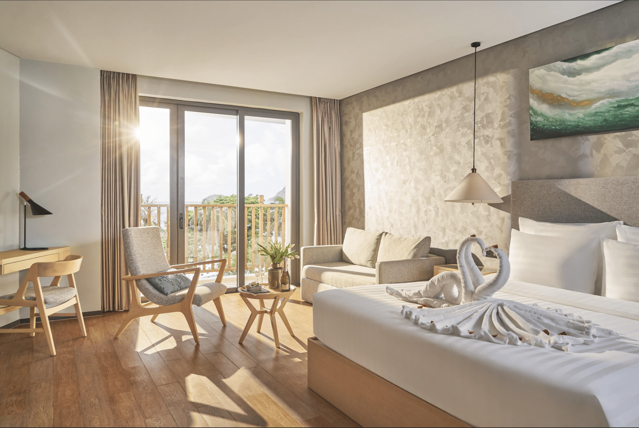 Premium Deluxe Balcony Ocean View  (King) #4