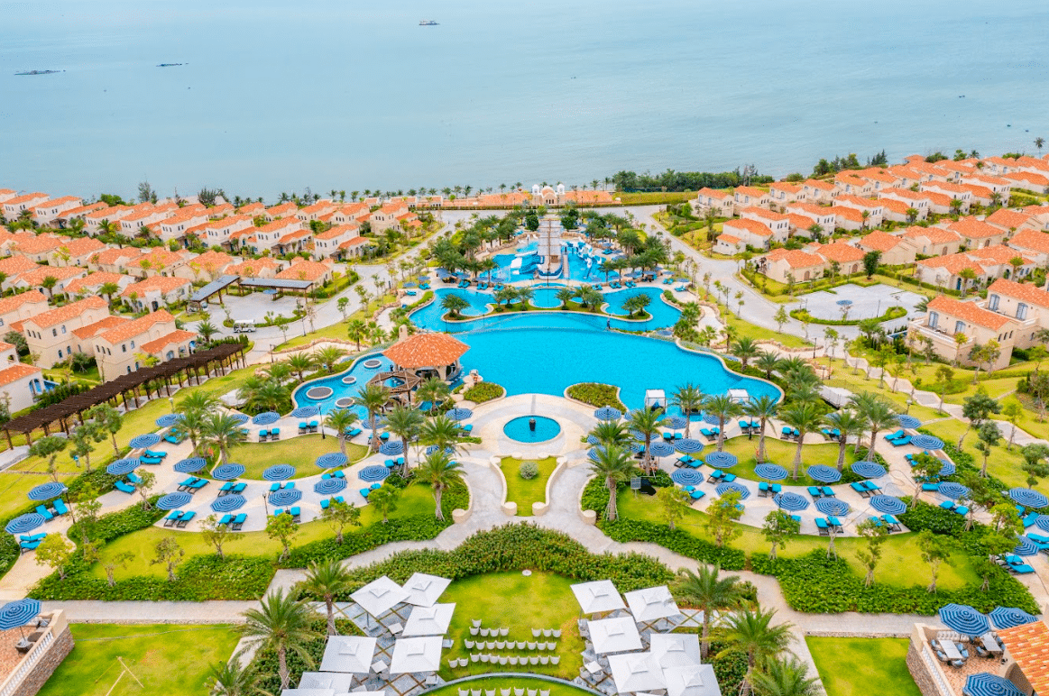 CENTARA MIRAGE RESORT MŨI NÉ