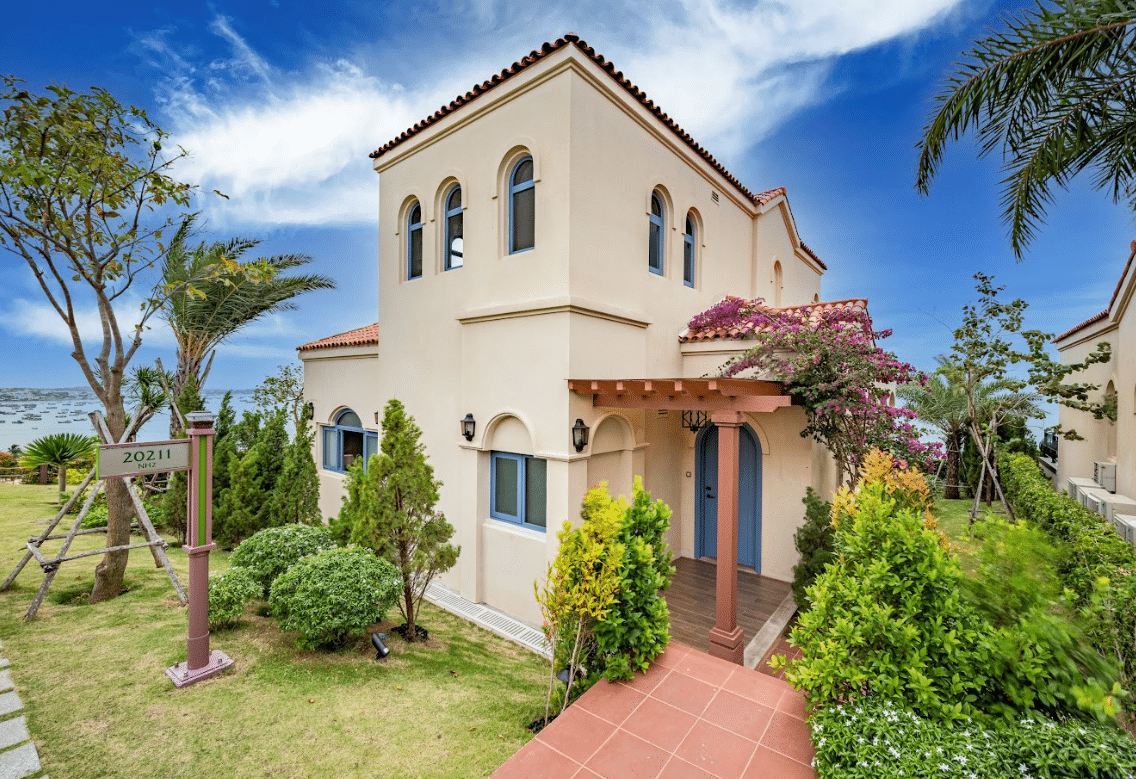 Residence 3 Bedroom #1