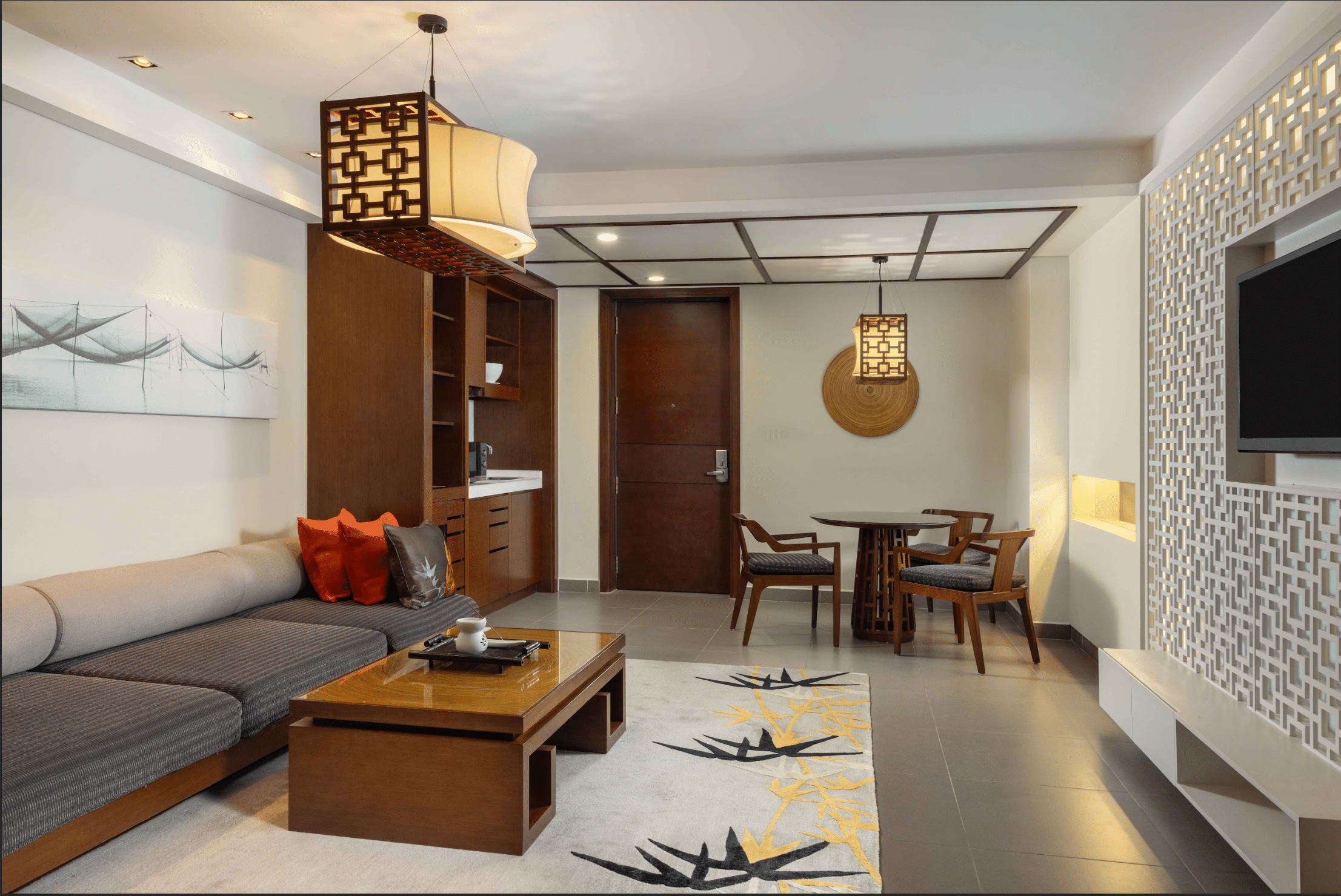 Seaview junior Pool Suite #4