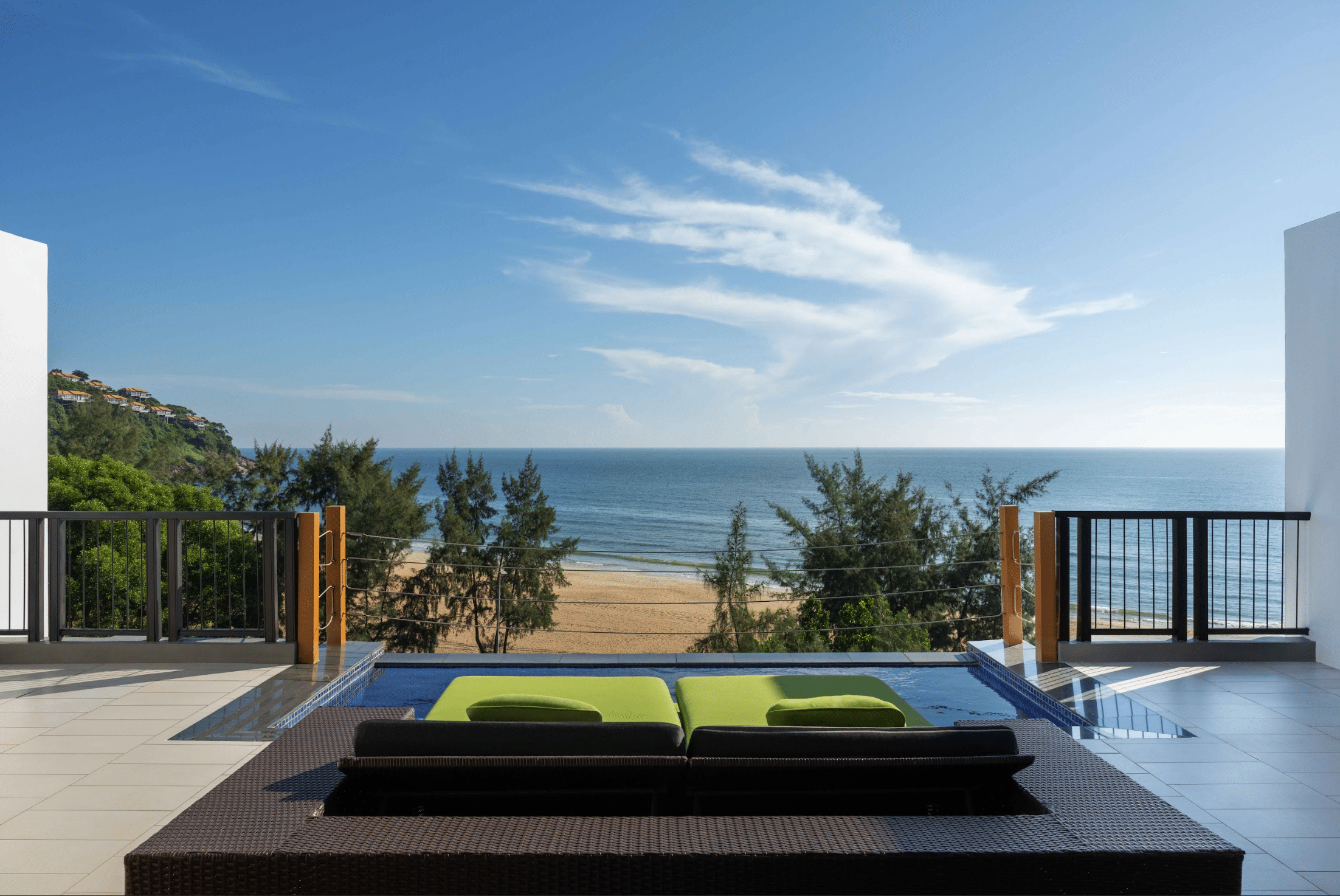 SkyPool Seaview Two-Bedroom Loft #4