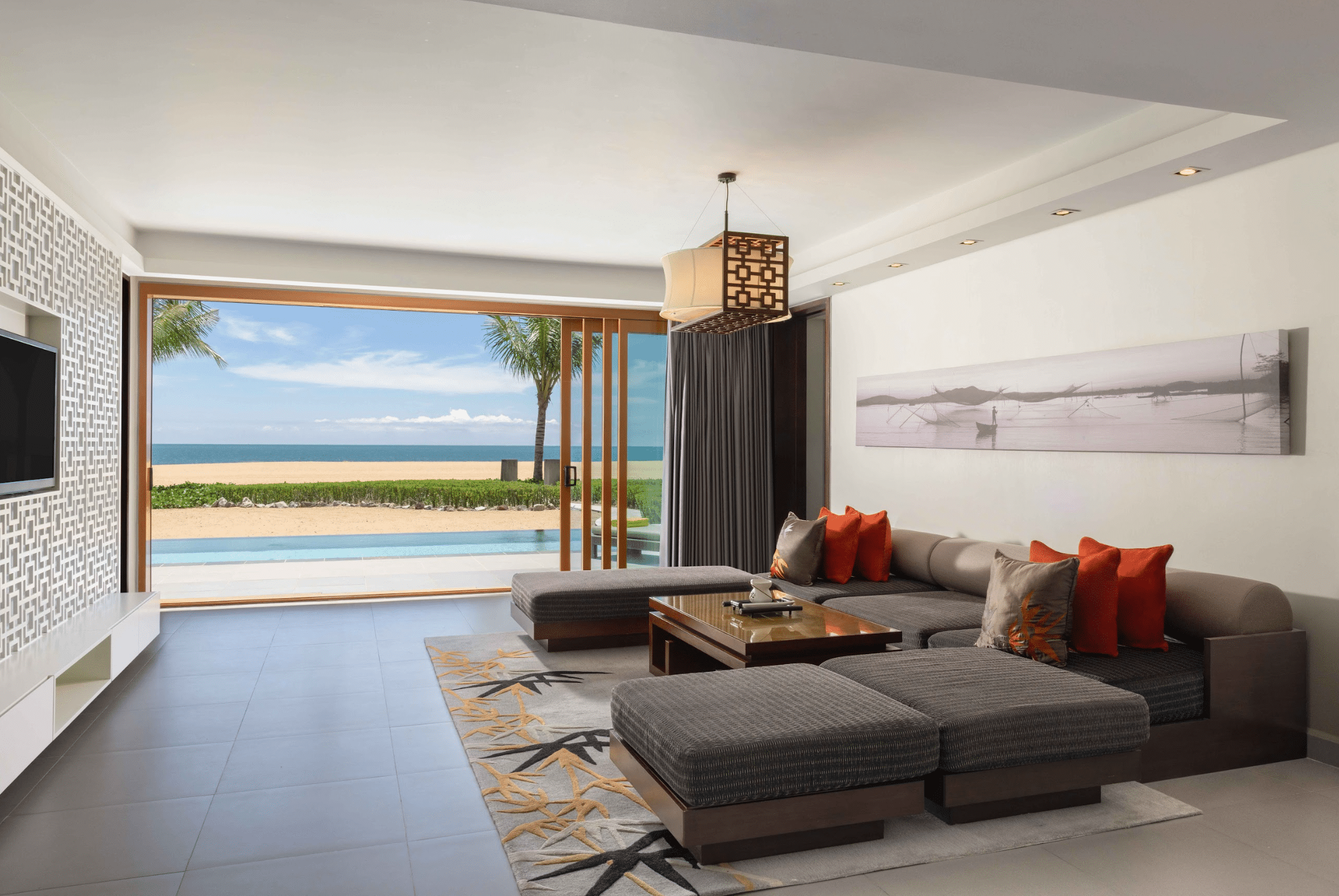 Beachíront Two-Bedroom Pool Suite #3