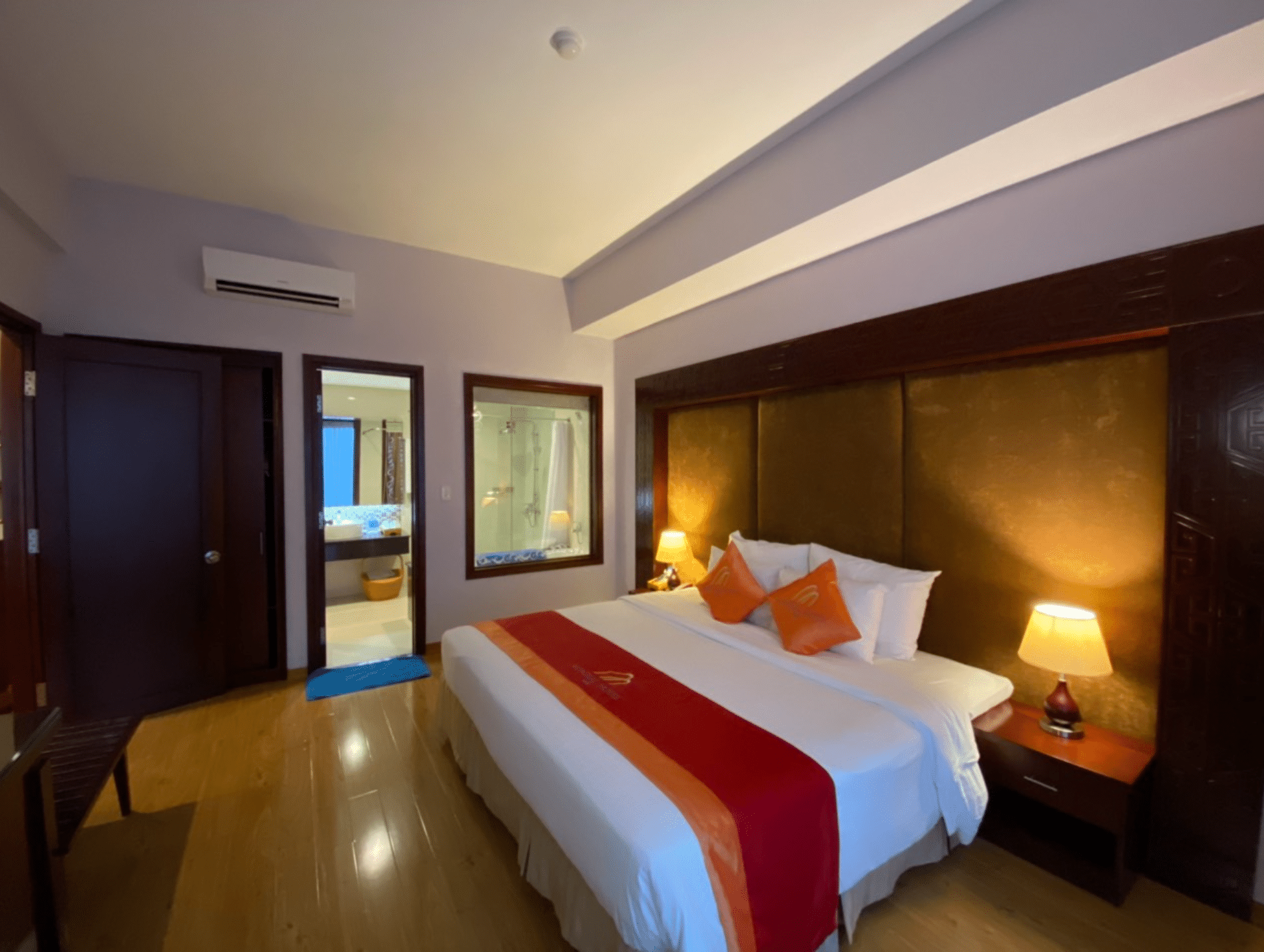 Suite River View #6