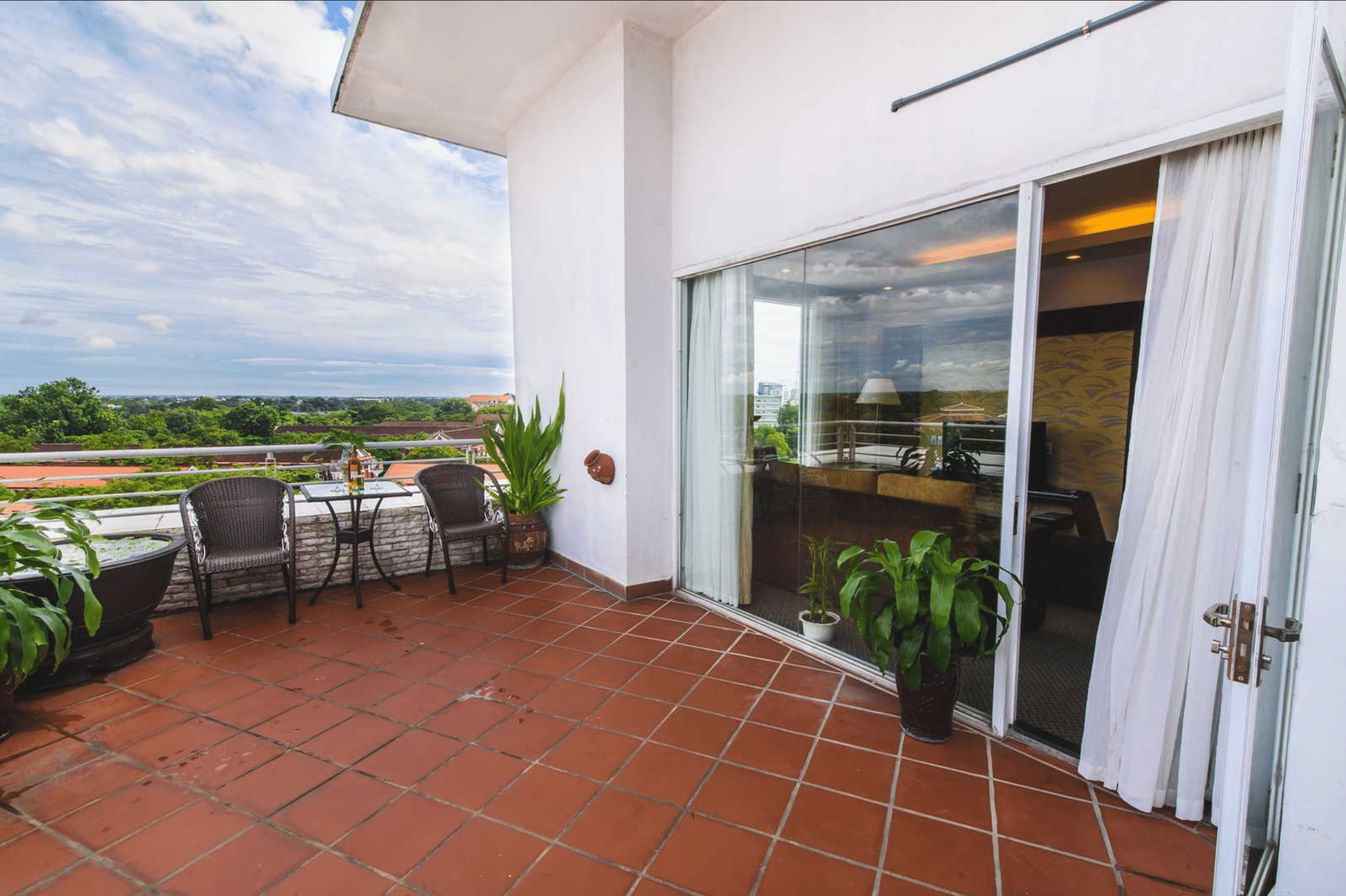 Suite River View #4