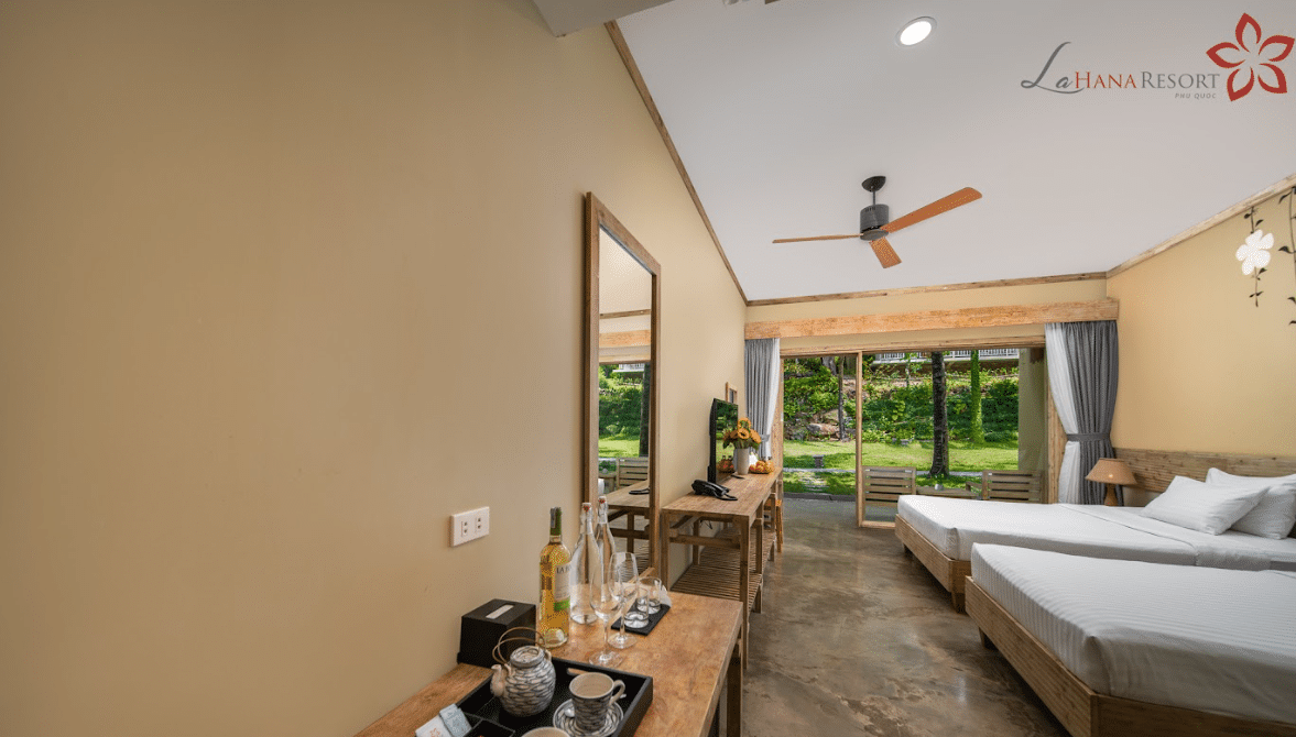 Deluxe Twin Garden View #3