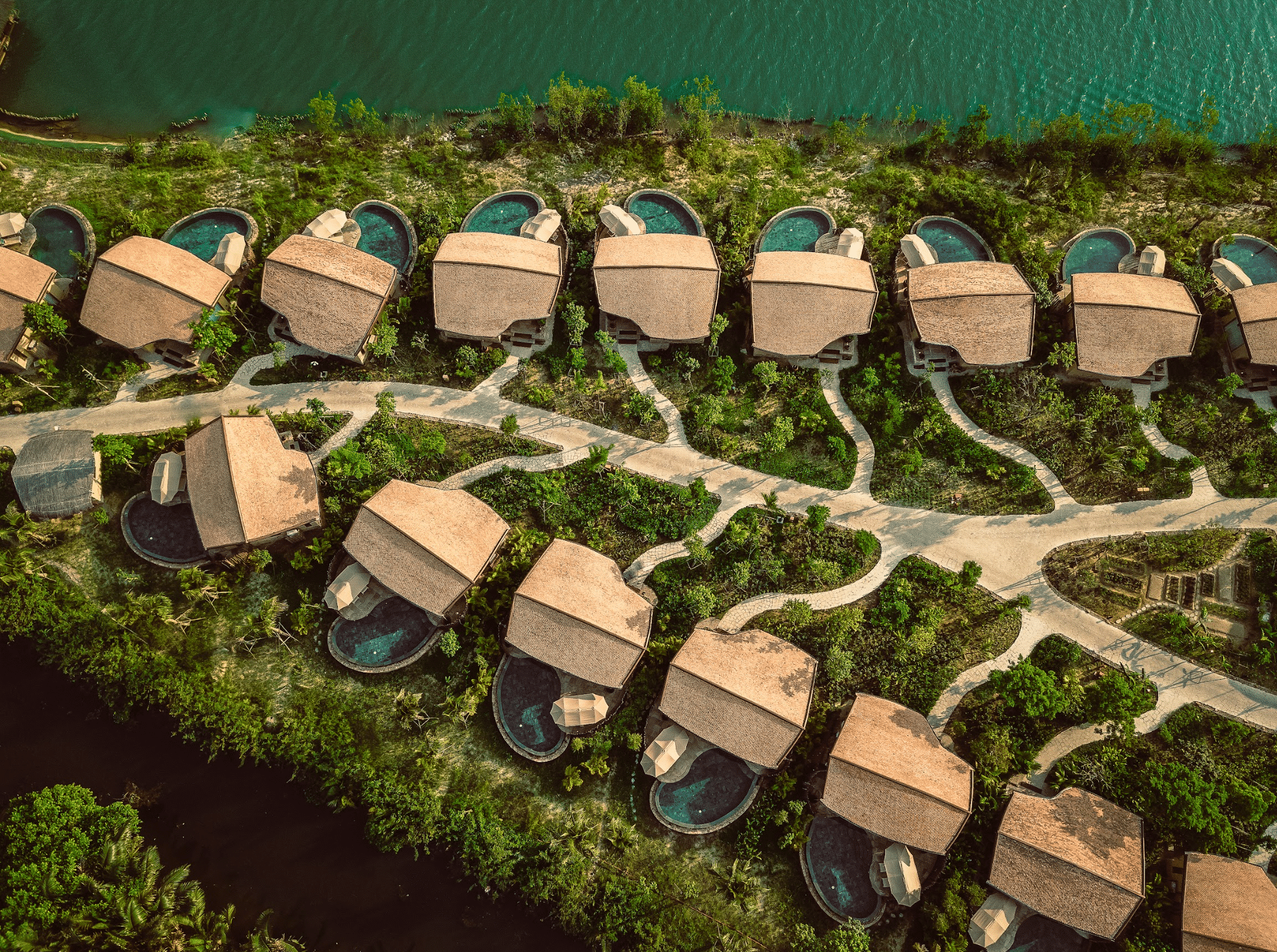 NAMIA RIVER RETREAT #5