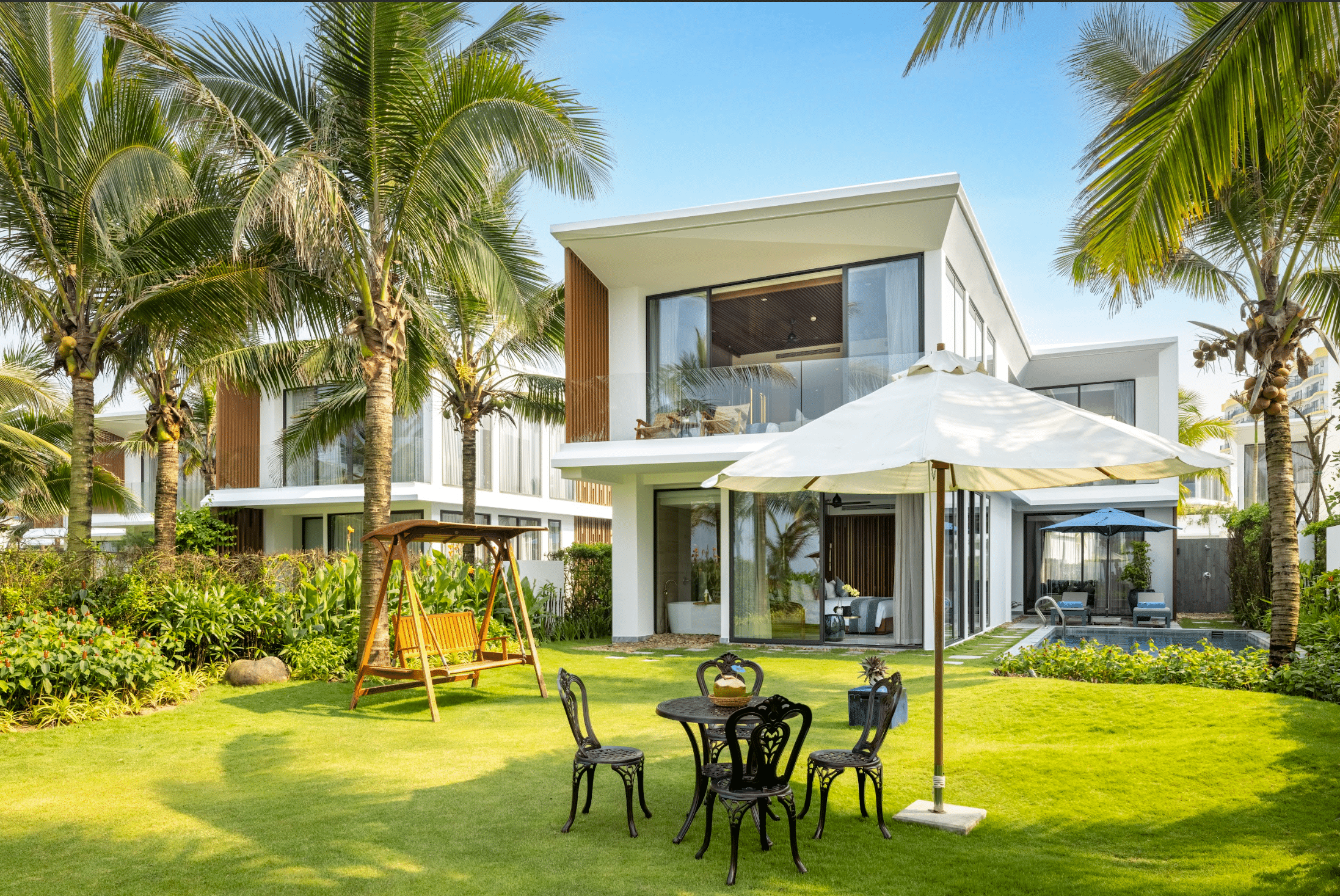 3-Bedroom Pool Villa Beachfront View #1