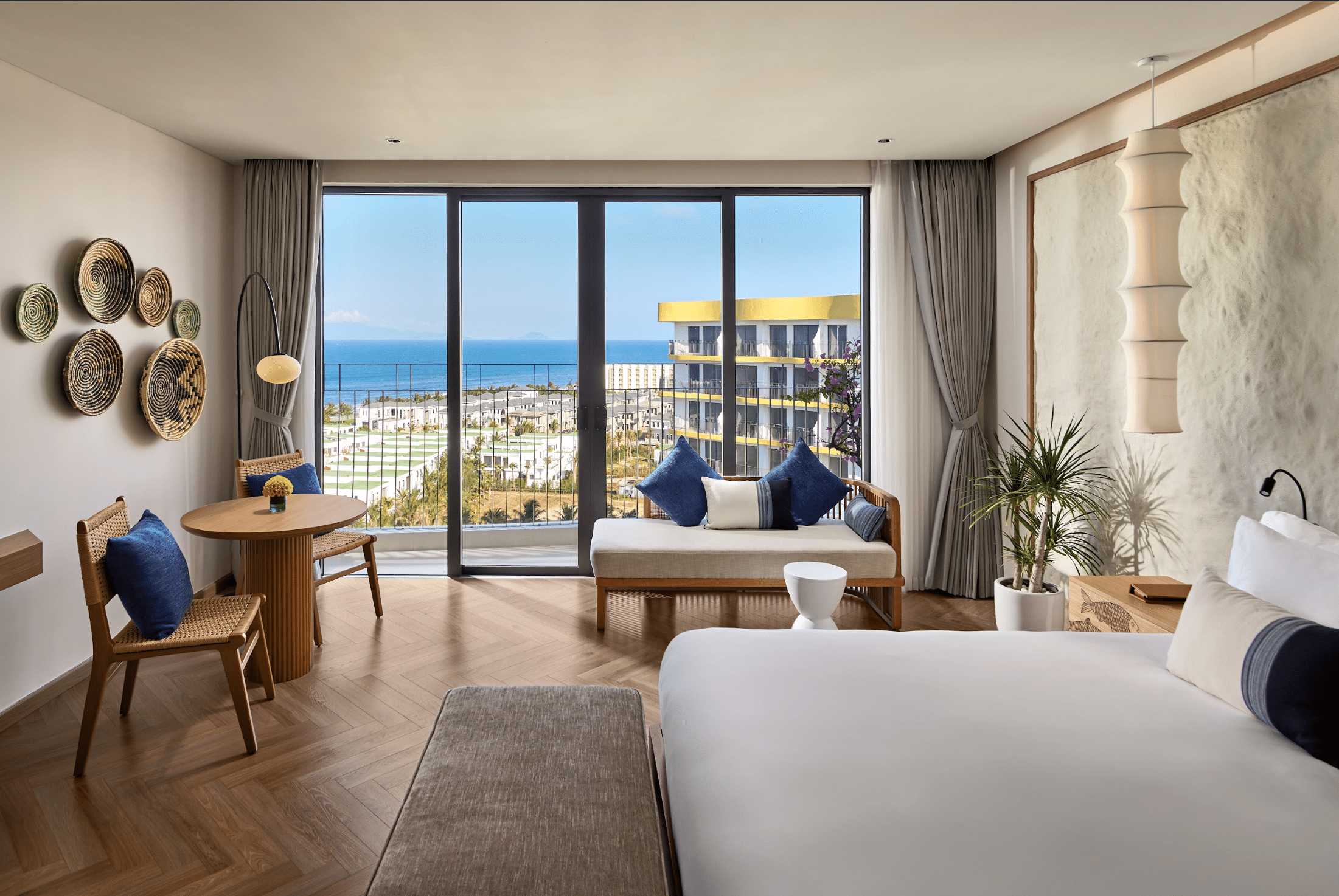 Premier Ocean View King/ Twin #4