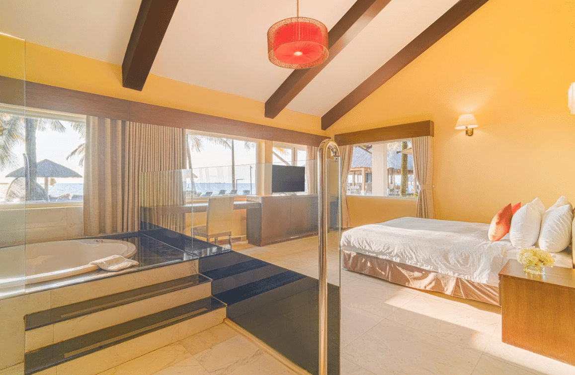 Famiana Executive Suite #3