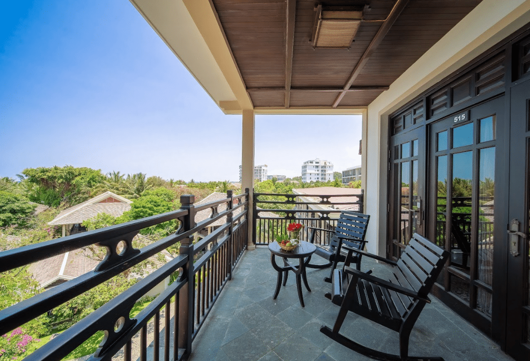 Deluxe Balcony Garden view #4