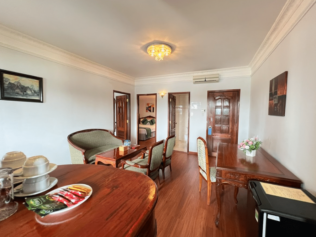 Executive Suite (Hướng sông + Bồn tắm) #1