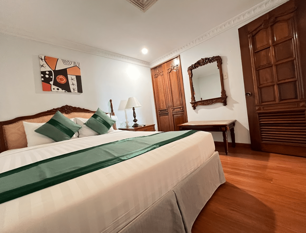 Executive Suite (Hướng sông + Bồn tắm) #3