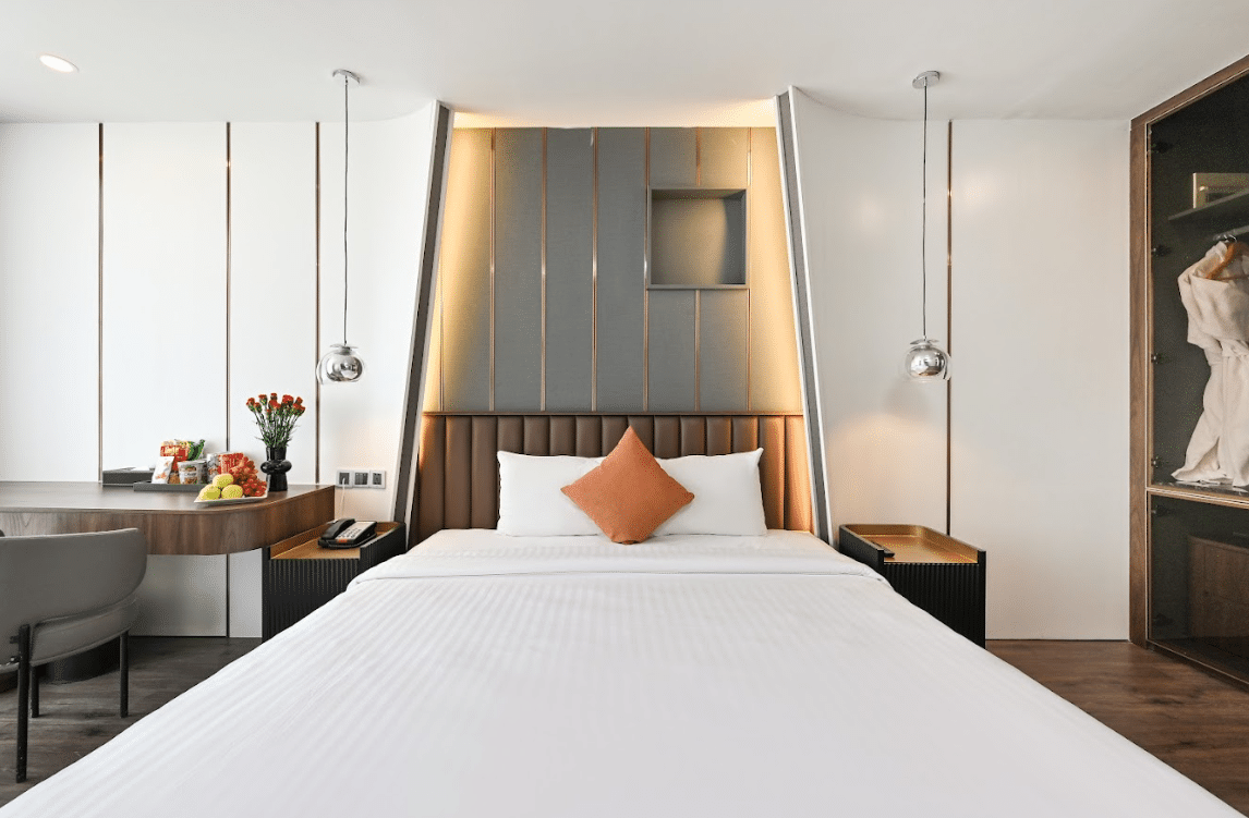 Executive Suite Park #5