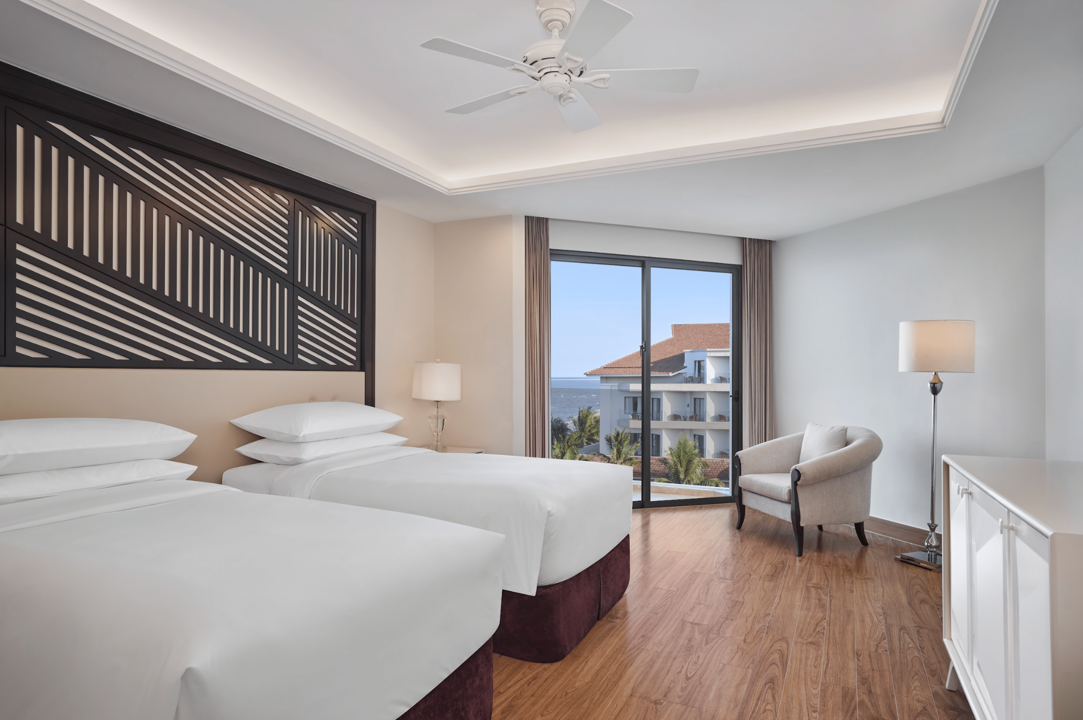 Deluxe Room #4