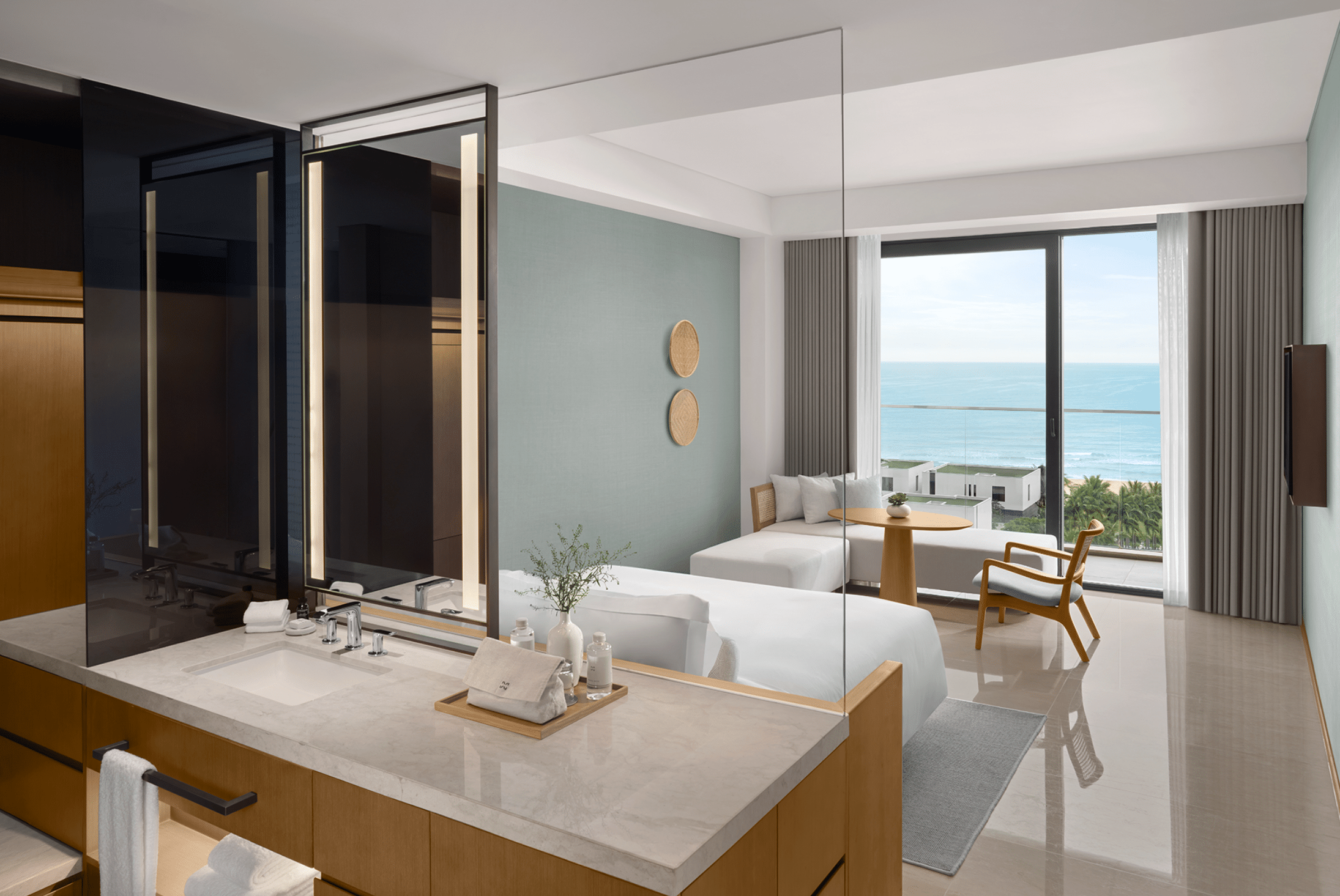 Premier Deluxe Double Ocean View #3